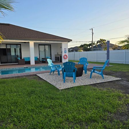 Casa Sevilla, Heated Pool, Sleeps 9, 4B3B Кейп Корал Екстериор снимка