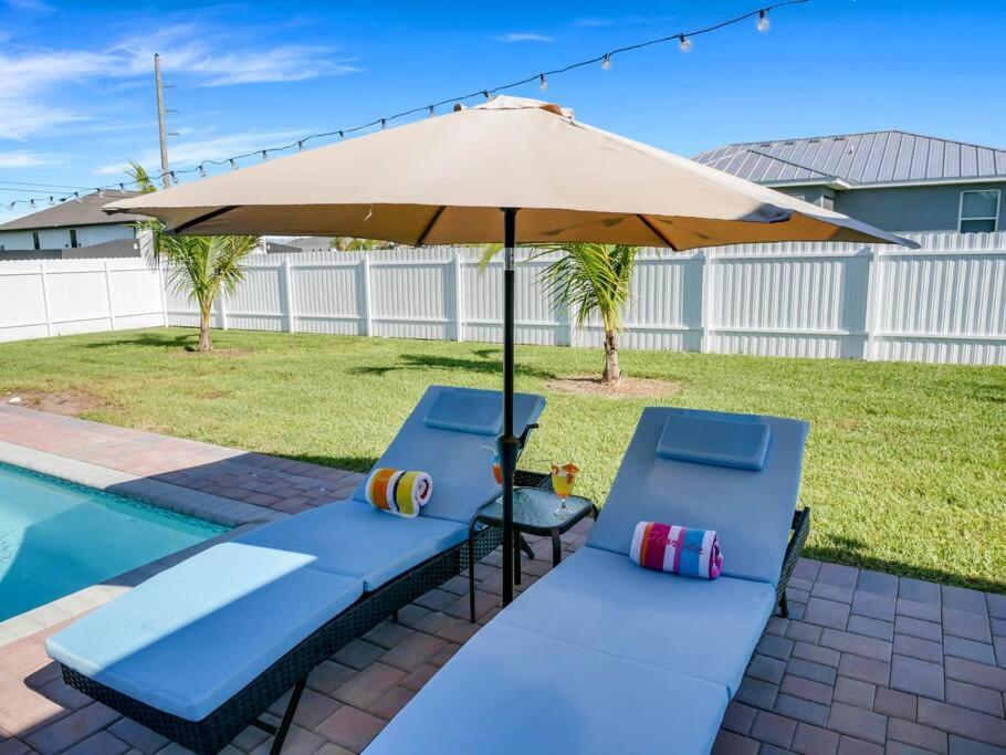 Casa Sevilla, Heated Pool, Sleeps 9, 4B3B Кейп Корал Екстериор снимка