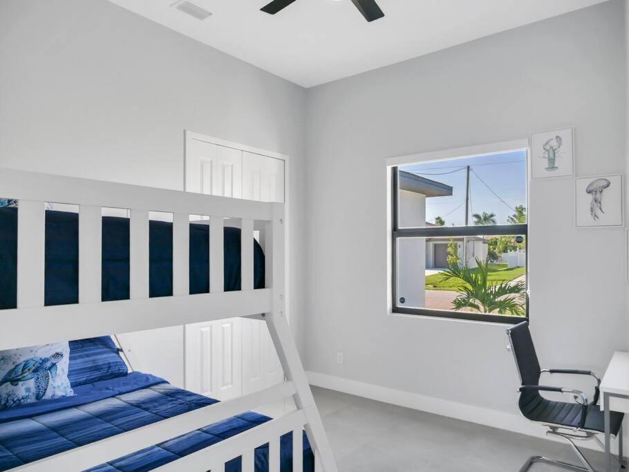 Casa Sevilla, Heated Pool, Sleeps 9, 4B3B Кейп Корал Екстериор снимка