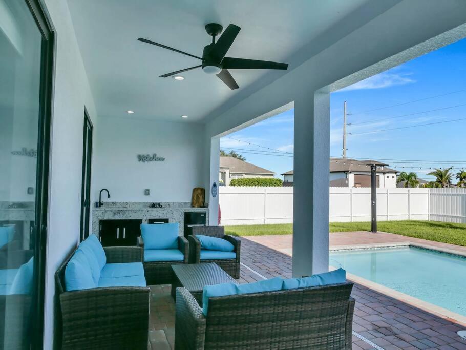 Casa Sevilla, Heated Pool, Sleeps 9, 4B3B Кейп Корал Екстериор снимка