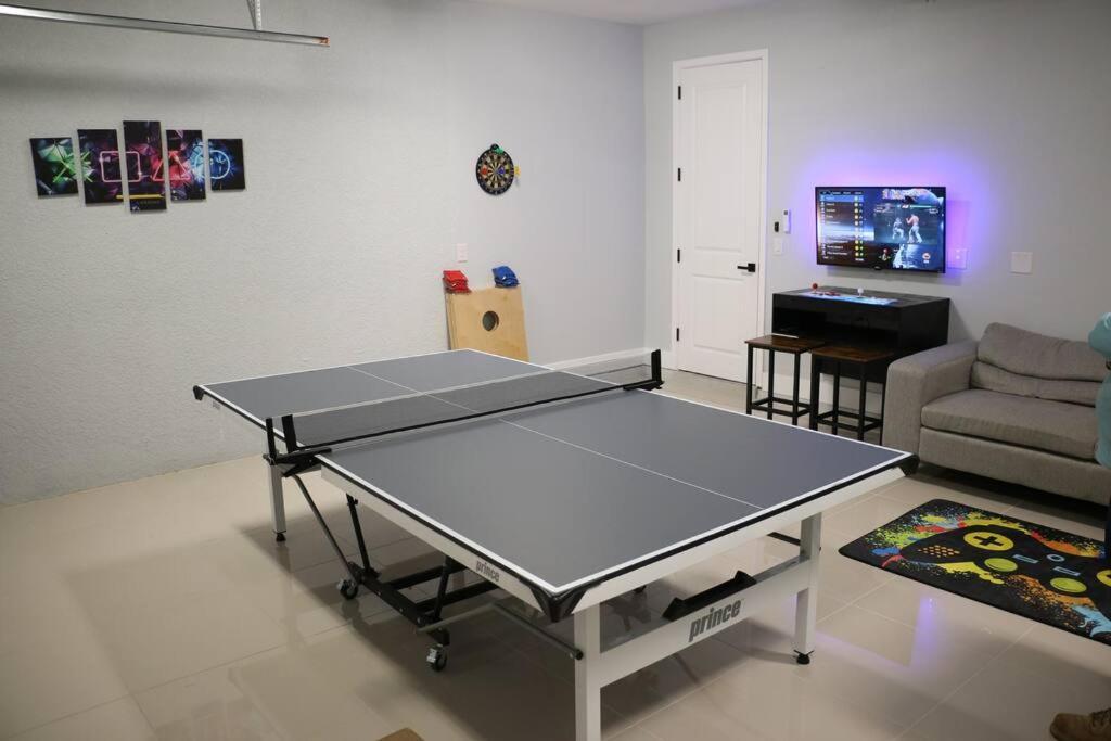 Casa Sevilla, Heated Pool, Sleeps 9, 4B3B Кейп Корал Екстериор снимка